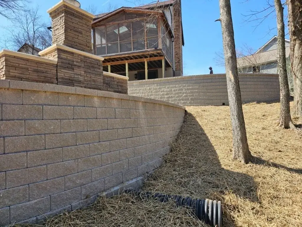 Retaining Walls | STL Hardscape Solutions Retaining Walls project by STL Hardscape Solutions in Greater St. Louis